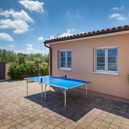 4 Bedroom In