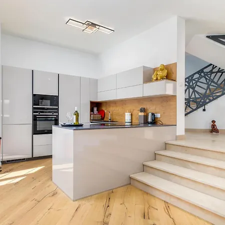 Σπίτι διακοπών 4 Bedroom In
